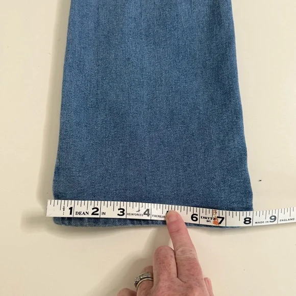 Madden NYC Cargo Jeans with Front Seam Detail - Y2K Style Women’s Size 8 EUC - Picture 13 of 13